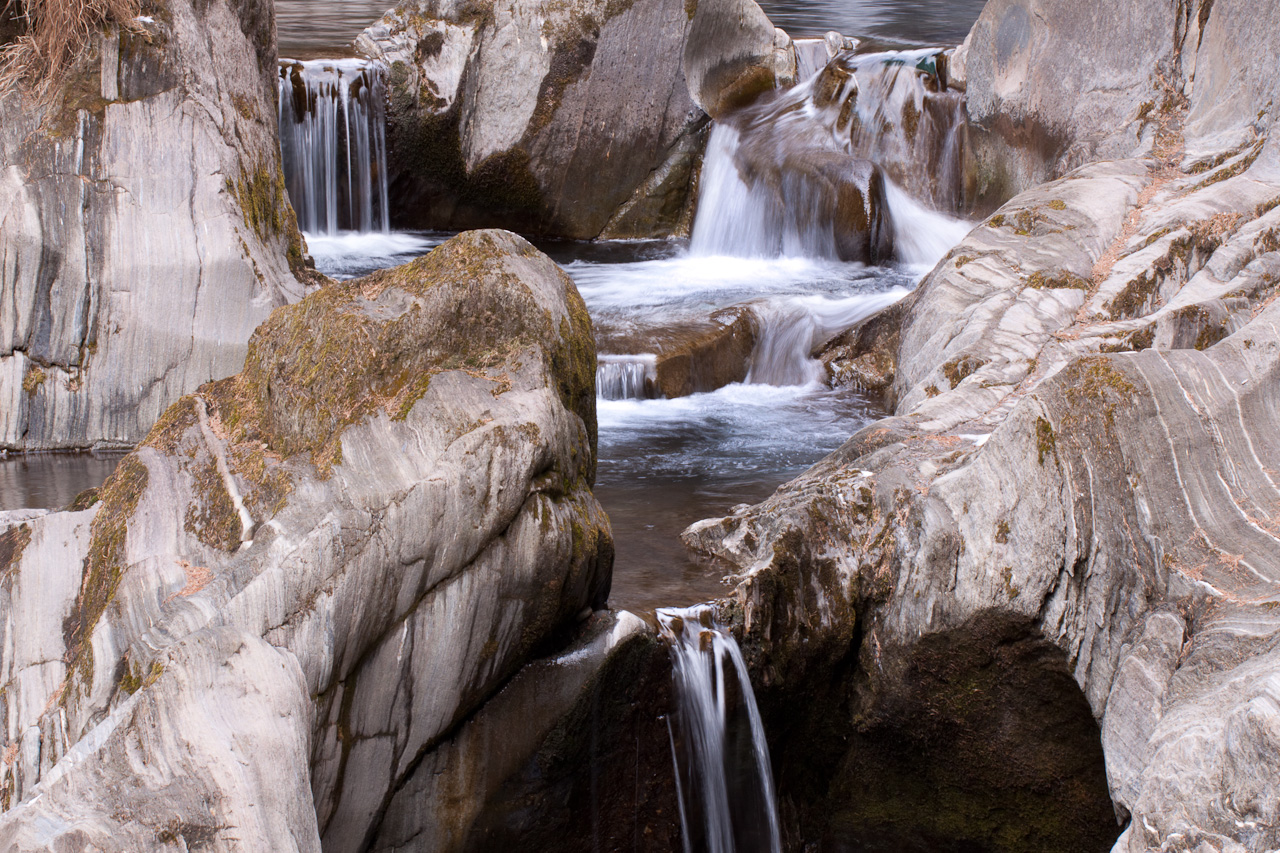 rock_002.jpg